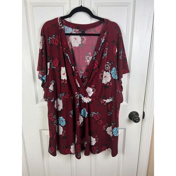 Torrid Burgundy Red Studio Knit Surplice Wrap Top Floral Short Sleeve V-Neck 5X - Picture 6 of 7